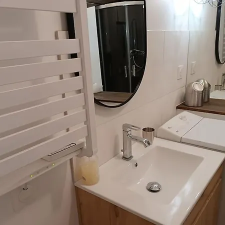 Renove - Proche Hopital, Universite & Gare St-agne - Tv & Wifi Hd